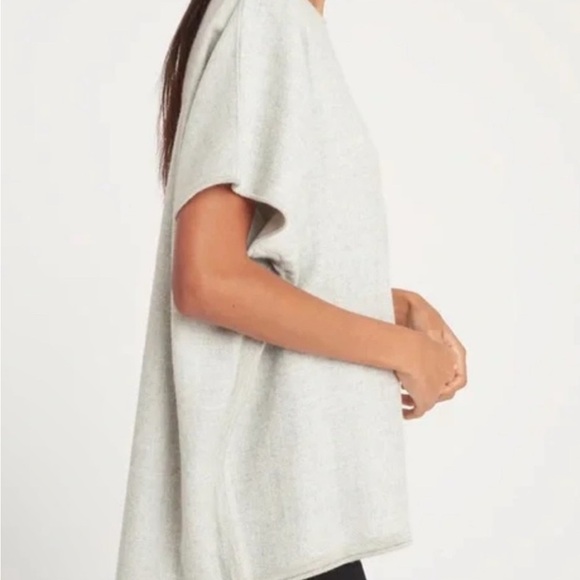 Cuyana Oversized 100% Baby Alpaca Sweater Top – XS/S – Heather Grey - Picture 2 of 14